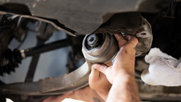 Ricambi auto Inviadia - S-Prit - Supertech - HKS - Greddy - R-One - Ohlins - Tein - Bilstein